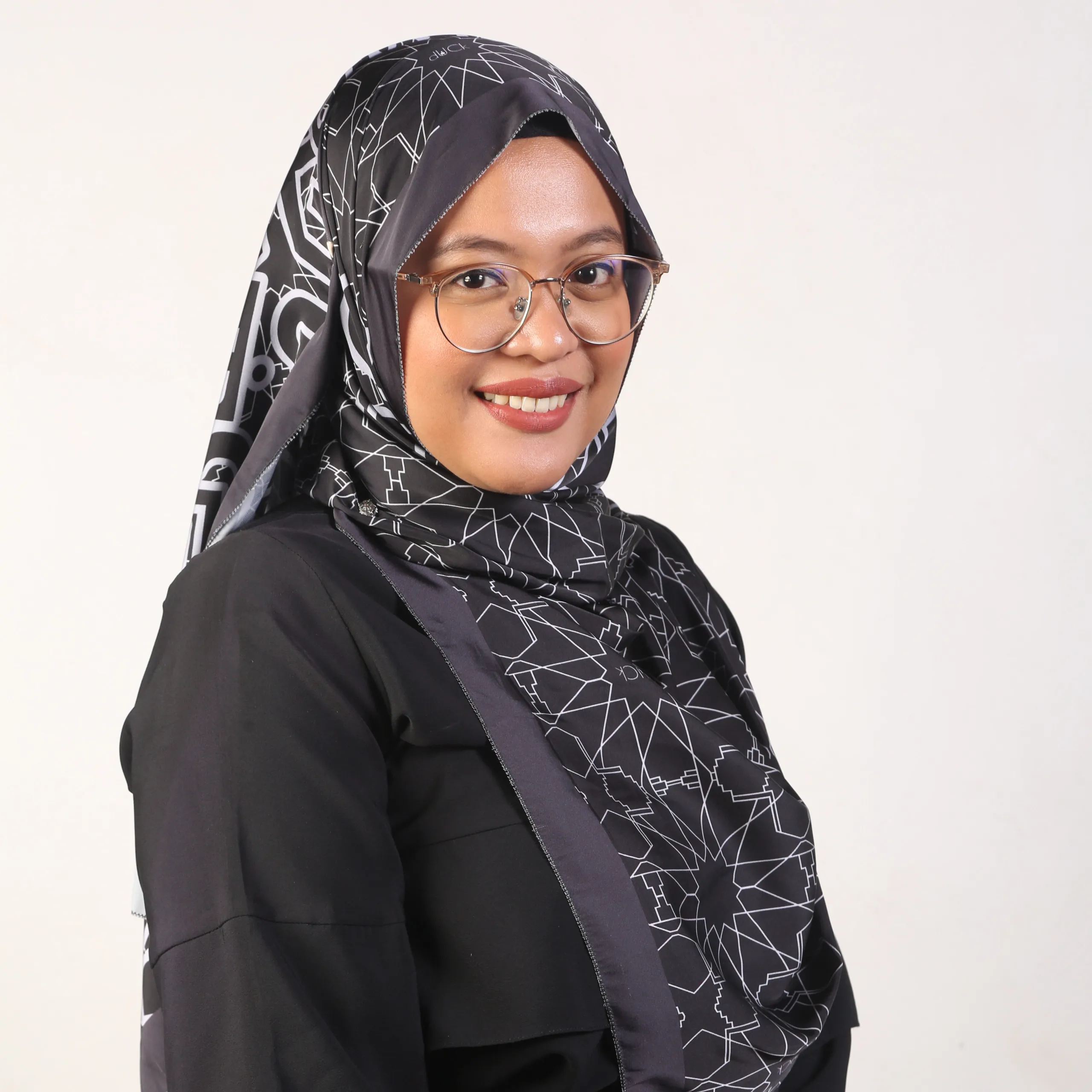 Ustazah Lina Sakina Salim